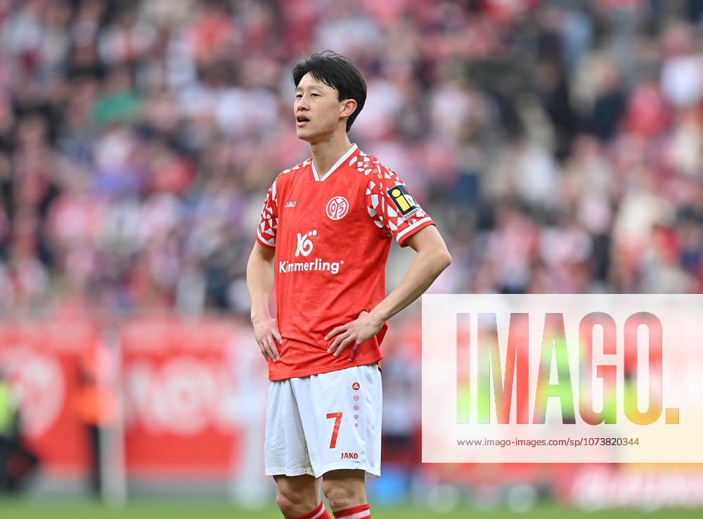 Fussball I Herren I Saison 2025-2026 I Bundesliga I 25. Spieltag I 1. FSV Mainz 05 - VFB Stuttgart I 07.03.2026 Jae-sung Lee (7, 1. FSV Mainz 05) Freisteller Mainz MEWA Arena Rheinland-Pfalz Deutschland