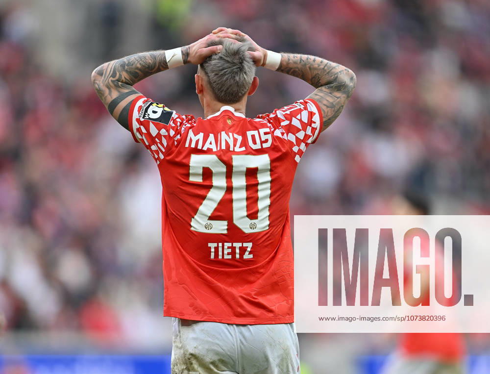 Fussball I Herren I Saison 2025-2026 I Bundesliga I 25. Spieltag I 1. FSV Mainz 05 - VFB Stuttgart I 07.03.2026 Phillip Tietz (20, 1. FSV Mainz 05) nach vergebener Torchance Mainz MEWA Arena Rheinland-Pfalz Deutschland