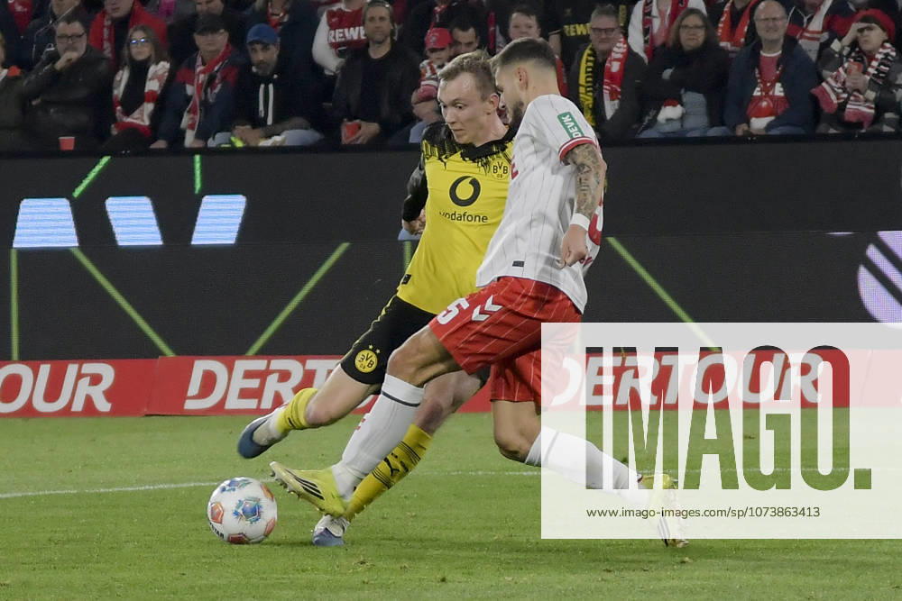 V. li. im Zweikampf Maximilian Beier (Dortmund 14) Tom Krauß Krauss (Koeln 5) 07.03.2026¢ Fussball ¢ 1. FC Koeln vs Borussia Dortmund , Rheinenergiestadion, Koeln, DFB DFL REGULATIONS PROHIBIT ANY USE OF PHOTOGRAPHS AS IMAGE SEQUENCES AND OR QUASI-VIDEO