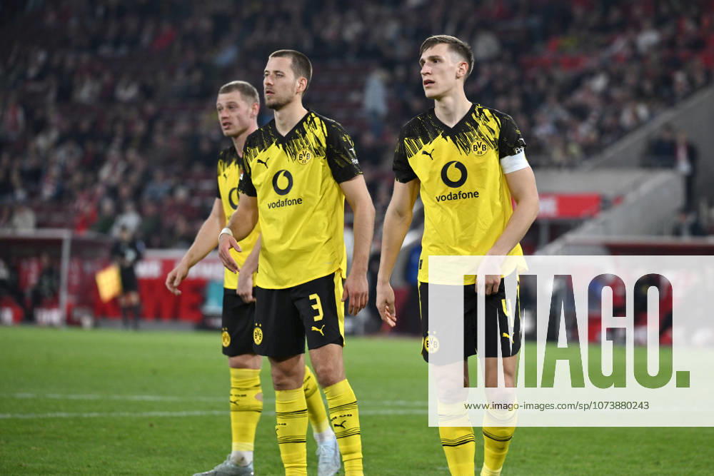 Nico Schlotterbeck (Borussia Dortmund), Waldemar Anton (Borussia Dortmund), Julian Ryerson (Borussia Dortmund), v.re. 07.03.2026, Fussball 1. Bundesliga, Saison 2025 2026, 25. Spieltag, 1. FC Köln - Borussia Dortmund 1:2 DFL regulations prohibit any use of photographs as image sequences and or quasi-video Koeln RheinEnergieStadion Nordrhein Westfalen Deutschland