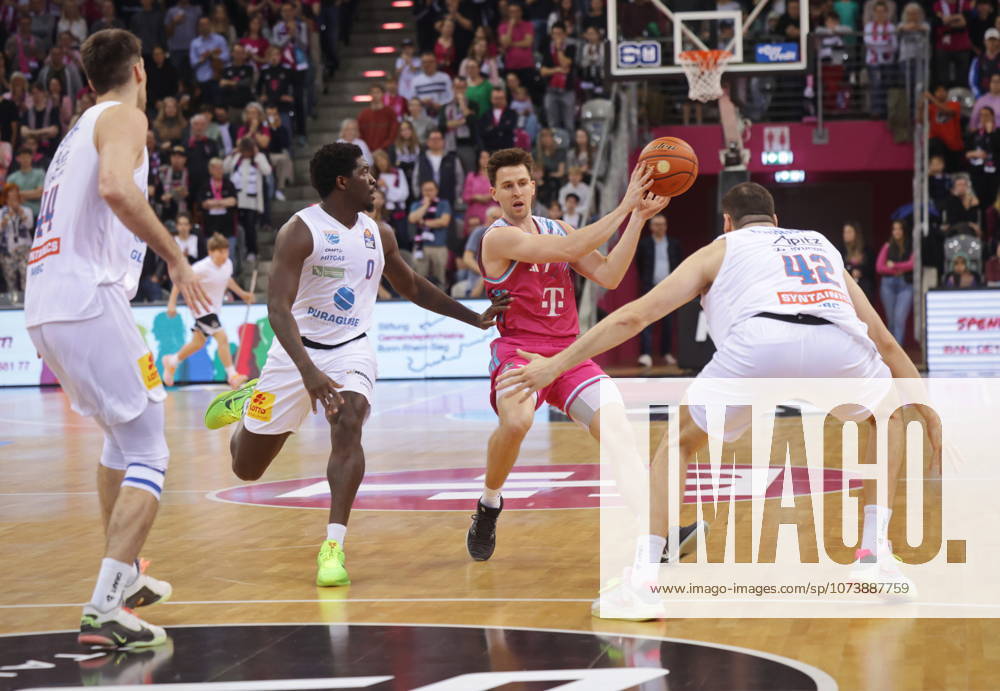 Grayson Murphy Telekom Baskets Bonn vs. SYNTAINICS MBC 23. Speiltag - Saison 2025 26