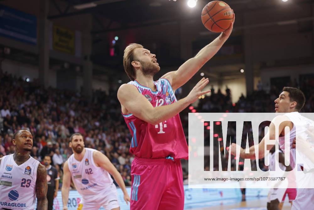 Melvin Jostmann Telekom Baskets Bonn vs. SYNTAINICS MBC 23. Speiltag - Saison 2025 26