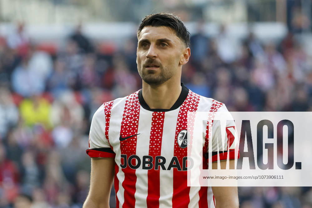 Vincenzo Grifo (SC Freiburg, 32) , Deutschland, Fussball, 1. Bundesliga, 25.Spieltag, 2025 2026, SC Freiburg vs. Bayer 04 Leverkusen, 07.03.2026, Freiburg im Breisgau Europa-Park Stadion Deutschland