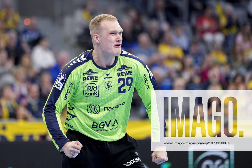 David Späth (Torwart, RNL, 29), Spieler der Rhein-Neckar-Löwen, Einzelbild, Einzelfoto, Aktion, Action, Jubel, jubeln, jubelt, celebration, Freude, freuen, freut sich, zuversichtlich, optimistisch, positiv, Spielszene, 08.03.2026, Mannheim (Deutschland), Handball, Bundesliga, Rhein-Neckar Löwen - Bergischer HC