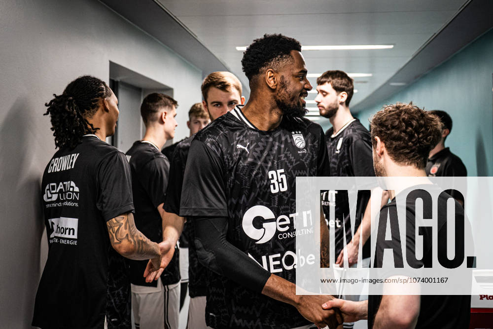Basketball easyCredit BBL Bundesliga, Frankfurt Skyliners - Bamberg Baskets Ejiofor Onu (BMA 365 Bamberg Baskets) Frankfurt am Main