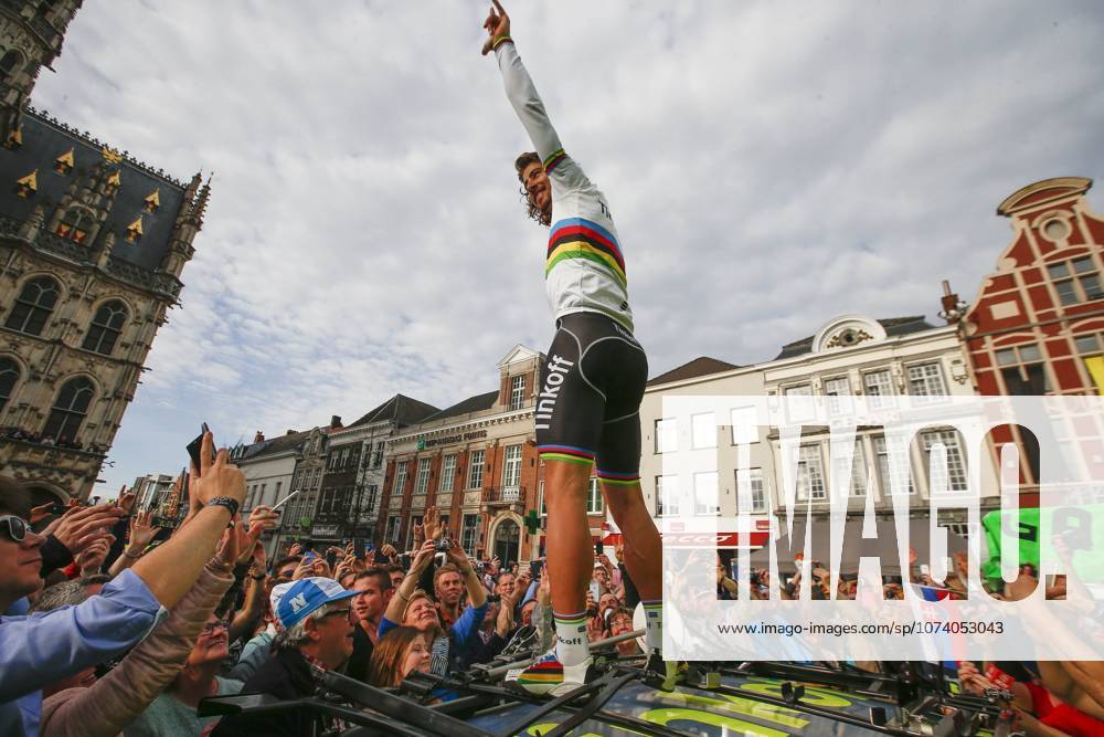 Road cycling, Rad, Radsport, Strasse illustration pictures SAGAN Peter (SVK) Rider of TINKOFF celebrating his victory during the Flanders Classics UCI WorldTour 100th Ronde van Vlaanderen cycling race with start in Brugge and finish in Oudenaarde