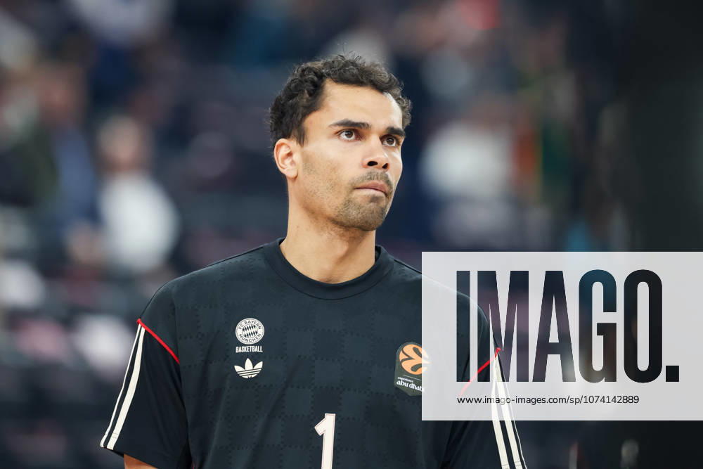 Oscar da Silva (FC Bayern Basketball, 01) beim Aufwaermen vor dem Spiel, GER, FC Bayern Basketball vs. Anadolu Efes Istanbul, Basketball, Euroleague, 31. Spieltag, Saison 2025 2026, 12.03.2026, GER, FC Bayern Basketball vs. Anadolu Efes Istanbul, Basketball, Euroleague, 31. Spieltag, Saison 2025 2026, 12.03.2026 Muenchen