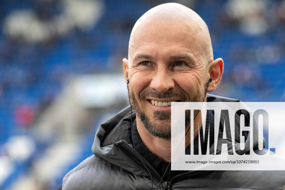 Trainer Christian Ilzer (TSG 1899 Hoffenheim). Deutschland, Sinsheim, 14.03.2026, Fussball, Bundesliga: TSG 1899 Hoffenheim vs VfL Wolfburg, Saison 2025 2026, 26. Spieltag, PreZero Arena DFL DFB REGULATIONS PROHIBIT ANY USE OF PHOTOGRAPHS AS IMAGE SEQUENCES AND OR QUASI-VIDEO.