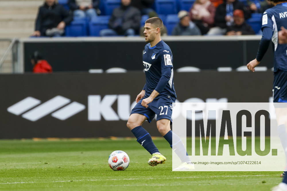 Andrej Kramaric (TSG Hoffenheim, 27) am Ball , Deutschland, Fussball, 1. Bundesliga, 26.Spieltag, 2025 2026, TSG Hoffenheim vs. VfL Wolfsburg, 14.03.2026, Sinsheim PreZero Arena Deutschland