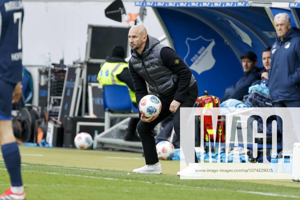 Christian Ilzer (TSG Hoffenheim, Trainer) , Deutschland, Fussball, 1. Bundesliga, 26.Spieltag, 2025 2026, TSG Hoffenheim vs. VfL Wolfsburg, 14.03.2026, Sinsheim PreZero Arena Deutschland