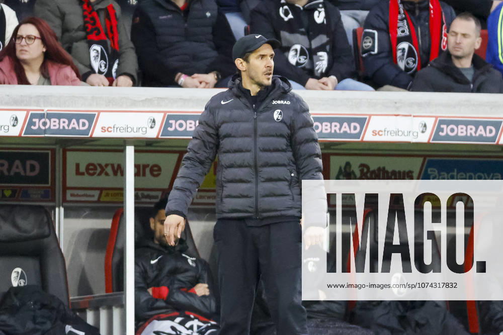 Julian Schuster (SC Freiburg, Trainer) , Deutschland, Fussball, 1. Bundesliga, 26.Spieltag, 2025 2026, SC Freiburg vs. 1.FC Union Berlin, 15.03.2026, Freiburg im Breisgau Europa-Park Stadion Deutschland