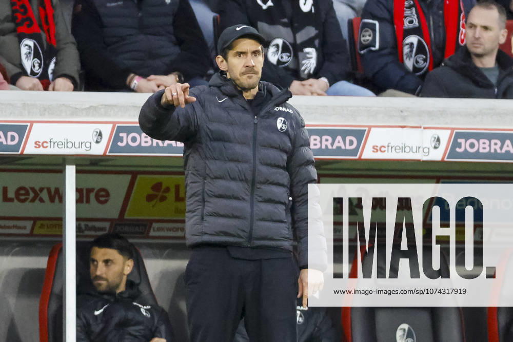 Julian Schuster (SC Freiburg, Trainer) , Deutschland, Fussball, 1. Bundesliga, 26.Spieltag, 2025 2026, SC Freiburg vs. 1.FC Union Berlin, 15.03.2026, Freiburg im Breisgau Europa-Park Stadion Deutschland