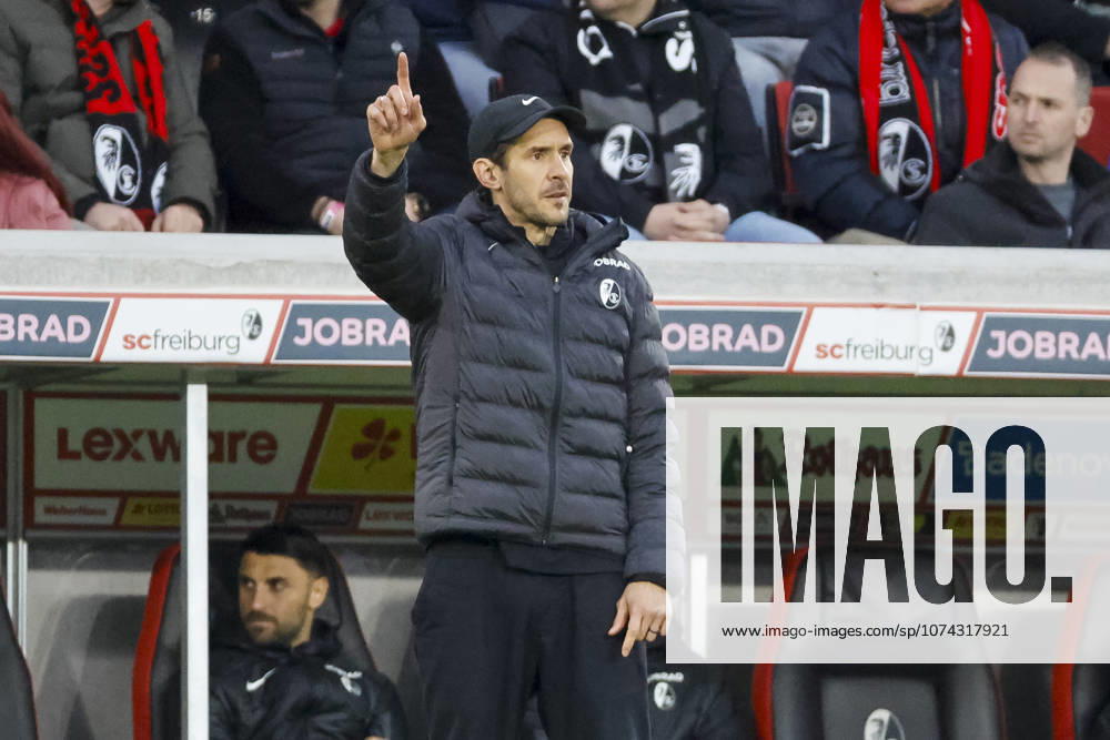 Julian Schuster (SC Freiburg, Trainer) , Deutschland, Fussball, 1. Bundesliga, 26.Spieltag, 2025 2026, SC Freiburg vs. 1.FC Union Berlin, 15.03.2026, Freiburg im Breisgau Europa-Park Stadion Deutschland