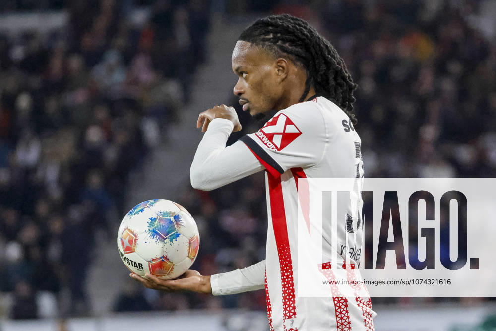 Jordy Makengo (SC Freiburg, 33) , Deutschland, Fussball, 1. Bundesliga, 26.Spieltag, 2025 2026, SC Freiburg vs. 1.FC Union Berlin, 15.03.2026, Freiburg im Breisgau Europa-Park Stadion Deutschland
