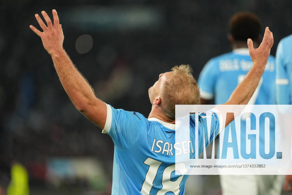 Gustav Isaksen of SS Lazio celebrates after scoring the goal of 1-0 during the Serie A 2025 2026 football match between SS Lazio and AC Milan at Stadio Olimpico in Rome (Italy), March 15, 2026. AntoniettaxBaldassarre