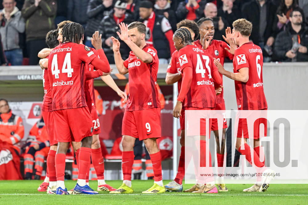 Jubel zum Tor zum 5:1 durch Maximilian Eggestein (SC Freiburg, 08) GER, SC Freiburg - KRC Genk, Fussball, Europa League, Achtelfinale, Saison 2025 2026, 19.03.2026 GER, SC Freiburg - KRC Genk, Fussball, Europa League, Achtelfinale, Saison 2025 2026, 19.03.2026 Freiburg