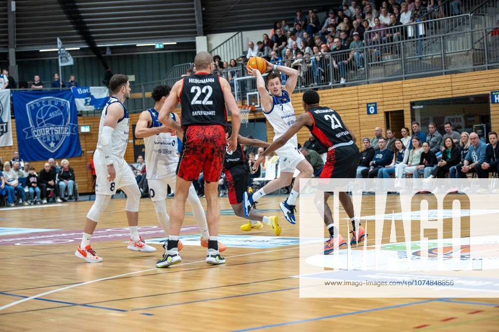 2. Basketball-Bundesliga ProA Lars Kamp VfL Sparkassen Stars - John William JR. Bayer Giants Leverkusen, am 06.03.2026,in Bochum Rundsporthalle Deutschland NRW Bochum