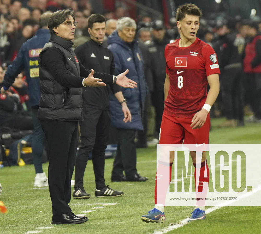 Coach Vincenzo Montella and Arda Guler of Turkey during the FIFA World Cup, WM, Weltmeisterschaft, Fussball 2026 European Qualifiers KO play-offs match between Türkiye and Romania at Tupras Stadium on March 26, 2026 in Istanbul, Turkey. Istanbul Turkey