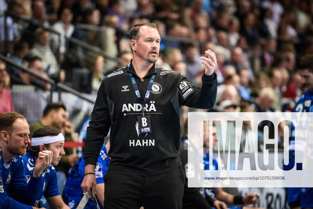 Misha Kaufmann (TVB Stuttgart, Trainer) GER, TVB Stuttgart - TBV Lemgo Lippe, DAIKIN HBL, Handball, Bundesliga, 26. Spieltag, Spielzeit 2025 2026, 29.03.2026 GER, TVB Stuttgart - TBV Lemgo Lippe, DAIKIN HBL, Handball, Bundesliga, 26. Spieltag, Spielzeit 2025 2026, 29.03.2026 Stuttgart