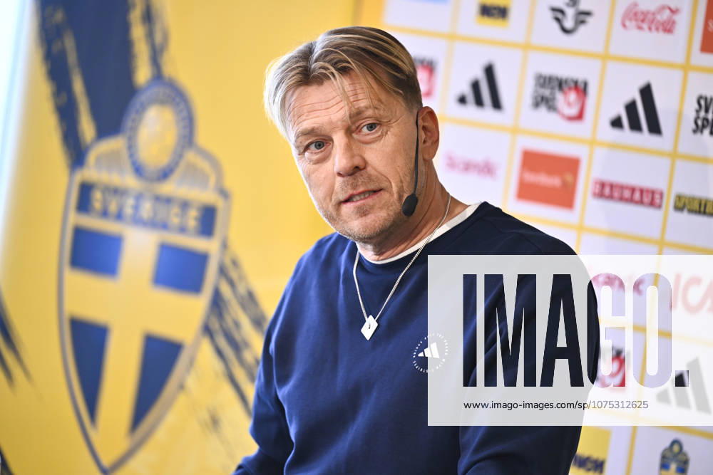 STOCKHOLM, SWEDEN 20260401 U23 national team, Nationalteam captain Magnus Wikman presents the squad for the semi-final against Norway and the following final or third-place match. STOCKHOLM SWEDEN