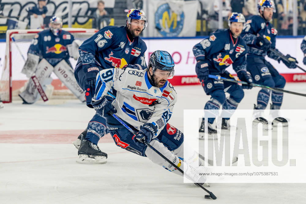 Riley Sheen (ERC Ingolstadt, 91) GER, EHC Red Bull Muenchen vs. ERC Ingolstadt, Eishockey, DEL, Playoffs, Viertelfinale Spiel 5, Saison 2025 2026, 02.04.2026. GER, EHC Red Bull Muenchen vs. ERC Ingolstadt, Eishockey, DEL, Playoffs, Viertelfinale Spiel 5, Saison 2025 2026, 02.04.2026. Muenchen