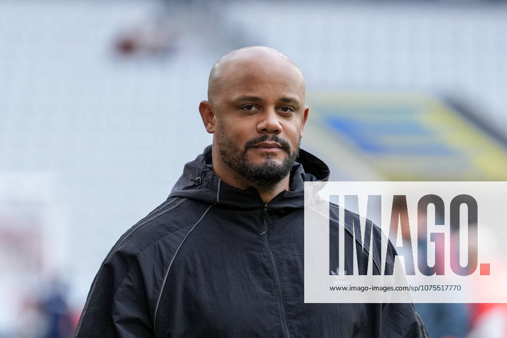 Vincent Kompany (FC Bayern München, Cheftrainer) Portrait, Porträt , Deutschland, Fussball, 1. Bundesliga, 28.Spieltag, 2025 2026, SC Freiburg vs. FC Bayern München, 04.04.2026, Europa-Park Stadion, Freiburg, Deutschland DFL REGULATIONS PROHIBIT ANY USE OF PHOTOGRAPHS AS IMAGE SEQUENCES AND OR QUASI-VIDEO. Freiburg Europa-Park Stadion Baden-Württemberg Deutschland