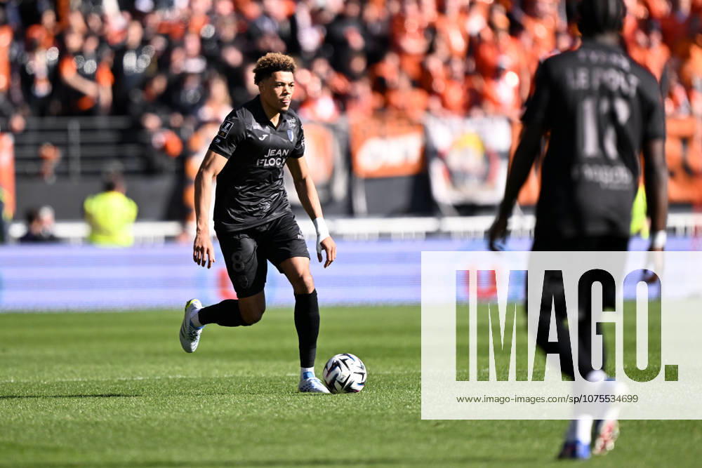 FC Lorient v Paris FC - Ligue 1 McDonald s 2025 2026 08 Noah CADIOU (fcl) during the Ligue 1 McDonald s match between Lorient and Paris at Stade du Moustoir on April 5, 2026 in Lorient, France. Lorient France