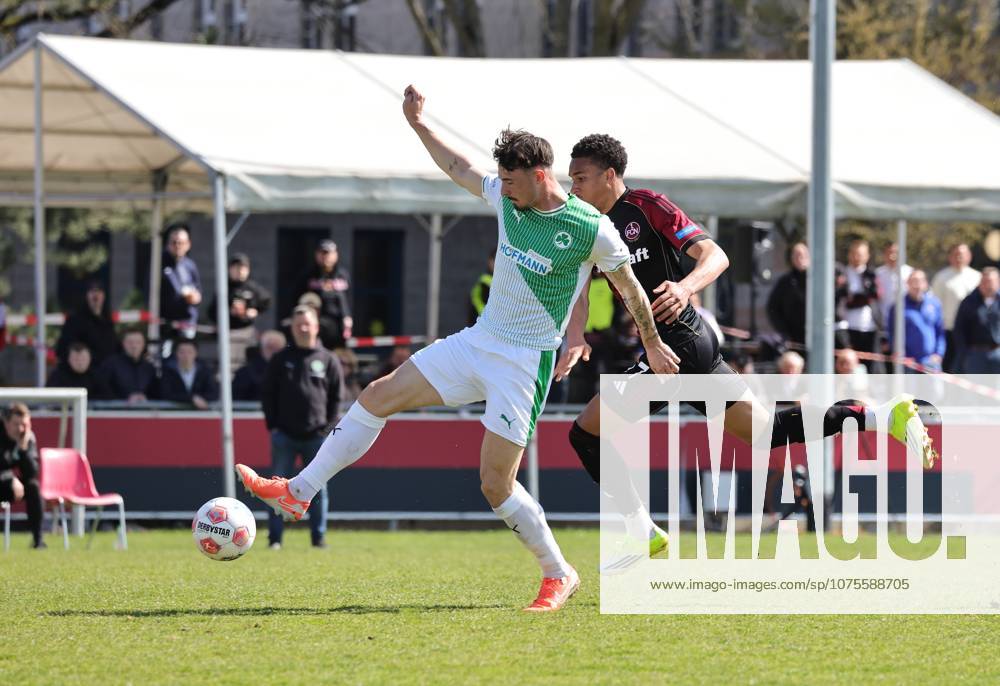 Fussball - Saison 2025 2026 - Regionalliga Bayern - 27. Spieltag: 1. FC Nürnberg FCN II ( Club ) - SpVgg Greuther Fürth II (Kleeblatt U23 ) - DaMa - - Noah König Koenig (4, SpVgg Greuther Fürth II ) Noah Maboulou (37, 1. FC Nürnberg FCN II )