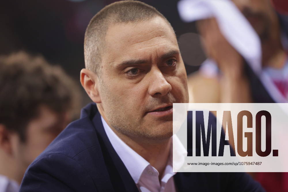 Trainer Marko Stankovic Telekom Baskets Bonn vs. Basketball Löwen (Loewen) Braunschweig 29. Speiltag - Saison 2025 26