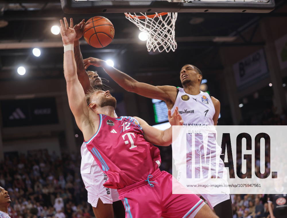 Melvin Jostmann Telekom Baskets Bonn vs. Basketball Löwen (Loewen) Braunschweig 29. Speiltag - Saison 2025 26