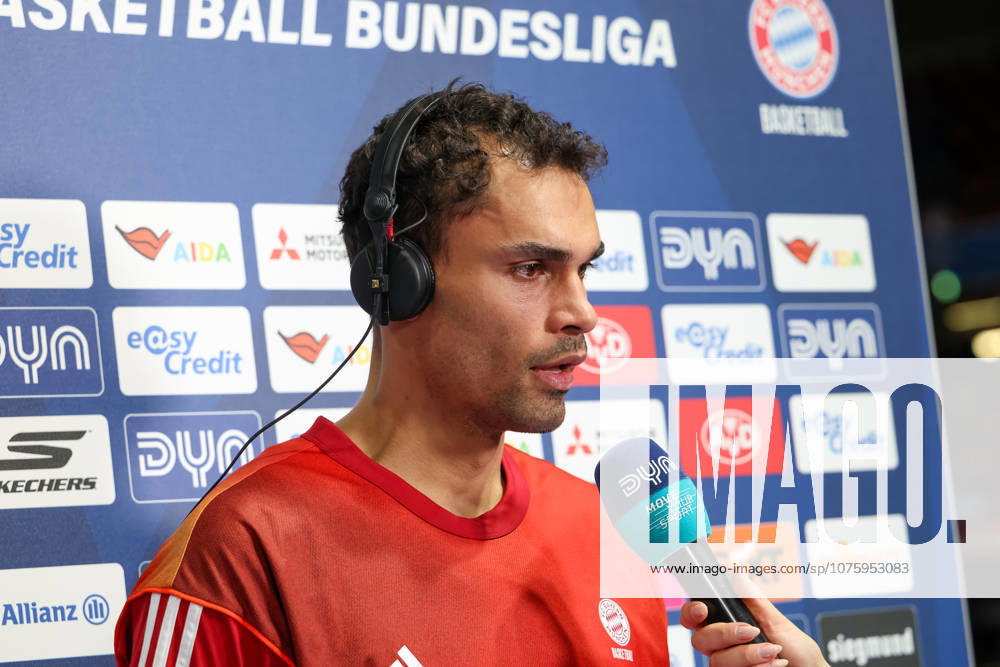 Oscar da Silva (FC Bayern Basketball, 01) beim Interview nach dem Spiel, GER, FC Bayern Basketball vs. Niners Chemnitz, Basketball, easycredit Basketball Bundesliga, 29. Spieltag, Saison 2025 2026, 12.04.2026, GER, FC Bayern Basketball vs. Niners Chemnitz, Basketball, easycredit Basketball Bundesliga, 29. Spieltag, Saison 2025 2026, 12.04.2026 Muenchen