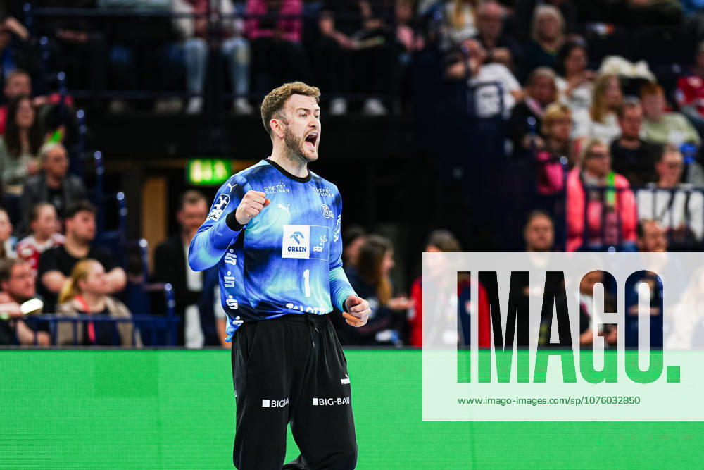 Jubel nach Parade Gonzalo Perez de Vargas (THW Kiel, 01) GER, Handball Verein Hamburg vs. THW Kiel, Handball, 1. Bundesliga, Spieltag 28, Saison 2025 2026, 12.04.2026 GER, Handball Sport Verein Hamburg vs. THW Kiel, Handball, 1. Bundesliga, Spieltag 28, Saison 2025 2026, 12.04.2026 Hamburg