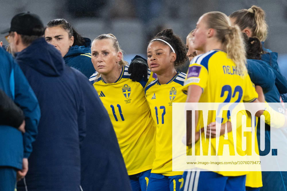 Stina Blackstenius and Felicia Schröder of Sweden after the FIFA Women s World Cup Qualifier football match between Sweden and Denmark on April 14, 2026 in Gothenburg. Photo: Carl Sandin BILDBYRAN kod CS CS0928 fotboll football soccer fotball vm-kval kval fifa womens world cup qualifier qualifier sverige sweden danmark denmark dam bbeng women kvinner