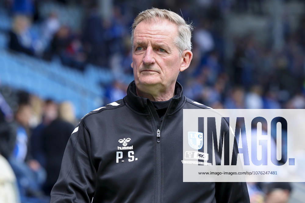 Trainer Petrik Sander (1. FC Magdeburg) schaut, 2. Bundesliga, 1. FC Magdeburg v Fortuna Düsseldorf, Avnet Arena am 18. April 2026 in Magdeburg, Deutschland. (Foto von Marco Steinbrenner DeFodi Images) Trainer Petrik Sander (1. FC Magdeburg) looks on, 2. Bundesliga, 1. FC Magdeburg v Fortuna Düsseldorf, Avnet Arena, April 18, 2026 in Magdeburg, Germany. (Photo by Marco Steinbrenner DeFodi Images) -