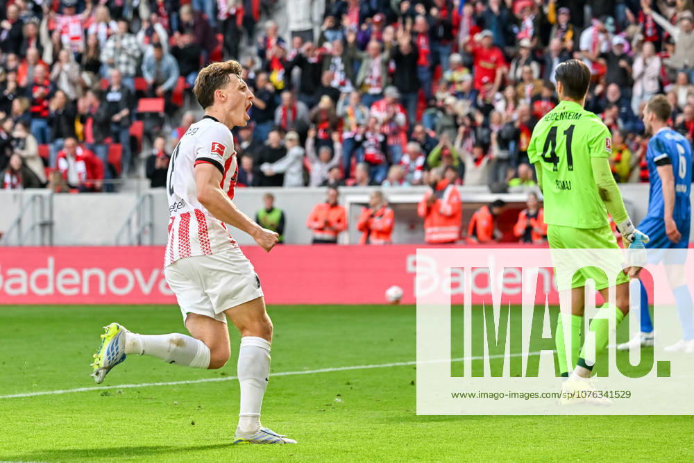 Jubel zum Tor zum 2:1 durch Maximilian Eggestein (SC Freiburg, 08) GER, SC Freiburg - 1. FC Heidenheim, Fussball, Bundesliga, 30. Spieltag, Saison 2025 2026, 19.04.2026 DFL DFB REGULATIONS PROHIBIT ANY USE OF PHOTOGRAPHS AS IMAGE SEQUENCES AND OR QUASI-VIDEO GER, SC Freiburg - 1. FC Heidenheim, Fussball, Bundesliga, 30. Spieltag, Saison 2025 2026, 19.04.2026 Freiburg