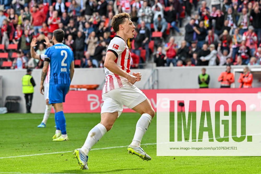 Jubel zum Tor zum 2:1 durch Maximilian Eggestein (SC Freiburg, 08) GER, SC Freiburg - 1. FC Heidenheim, Fussball, Bundesliga, 30. Spieltag, Saison 2025 2026, 19.04.2026 DFL DFB REGULATIONS PROHIBIT ANY USE OF PHOTOGRAPHS AS IMAGE SEQUENCES AND OR QUASI-VIDEO GER, SC Freiburg - 1. FC Heidenheim, Fussball, Bundesliga, 30. Spieltag, Saison 2025 2026, 19.04.2026 Freiburg