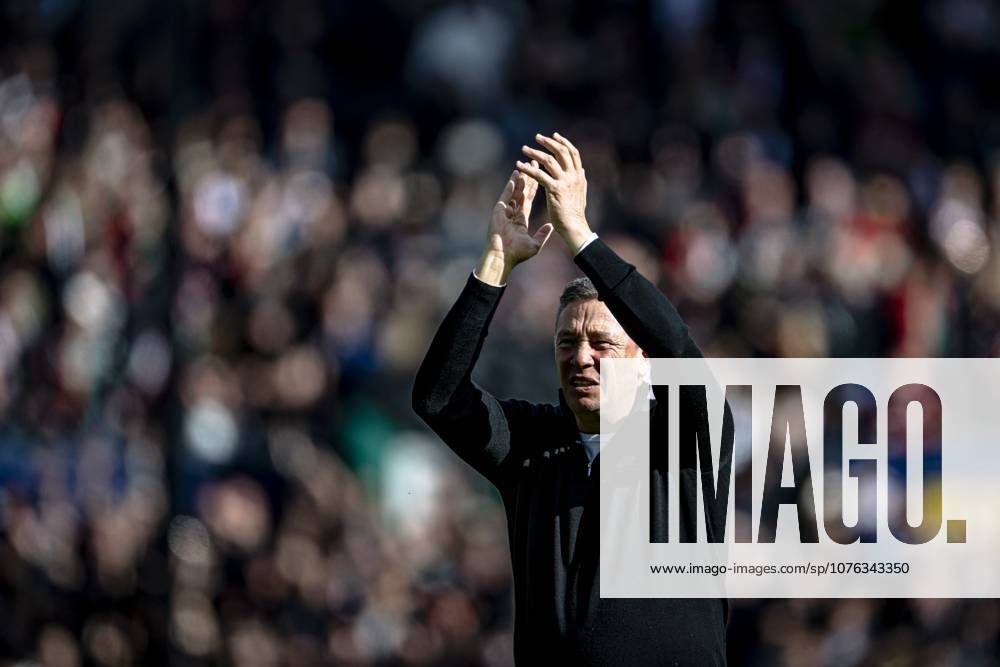 ROTTERDAM - AZ Alkmaar coach Leeroy Echteld during the Eurojackpot KNVB Cup match between AZ and NEC in Rotterdam on April 19, 2026, at De Kuip stadium, Netherlands. (Photo by Stefan Koops EYE4IMAGES DeFodi Images) -