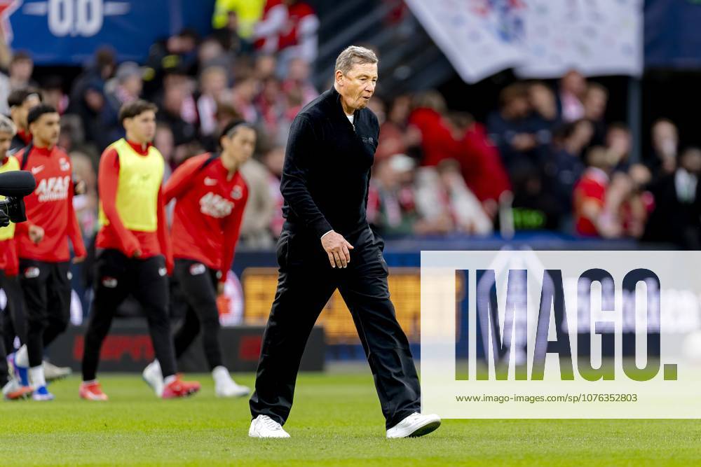 ROTTERDAM - AZ Alkmaar coach Leeroy Echteld during the Eurojackpot KNVB Cup match between AZ and NEC in Rotterdam on April 19, 2026, at De Kuip stadium, Netherlands. (Photo by DeFodi Images) -
