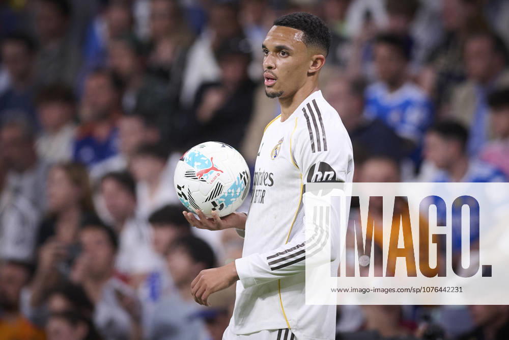 Real Madrid CFs Trent Alexander-Arnold during during La Liga match. April 21, 2026 (20260421028)