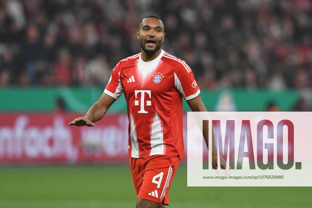 Jonathan Tah ( FC Bayern Muenchen, 4 ) gestikuliert. GER, Bayer 04 Leverkusen vs FC Bayern Muenchen, Fussball, DFB Pokal Halbfinale, Spielzeit 2025 2026, 22.04.2026 DFL REGULATIONS PROHIBIT ANY USE OF PHOTOGRAPHS AS IMAGE SEQUENCES AND OR QUASI-VIDEO GER, Bayer 04 Leverkusen vs FC Bayern Muenchen, Fussball, DFB Pokal Halbfinale, Spielzeit 2025 2026, 22.04.2026 Leverkusen