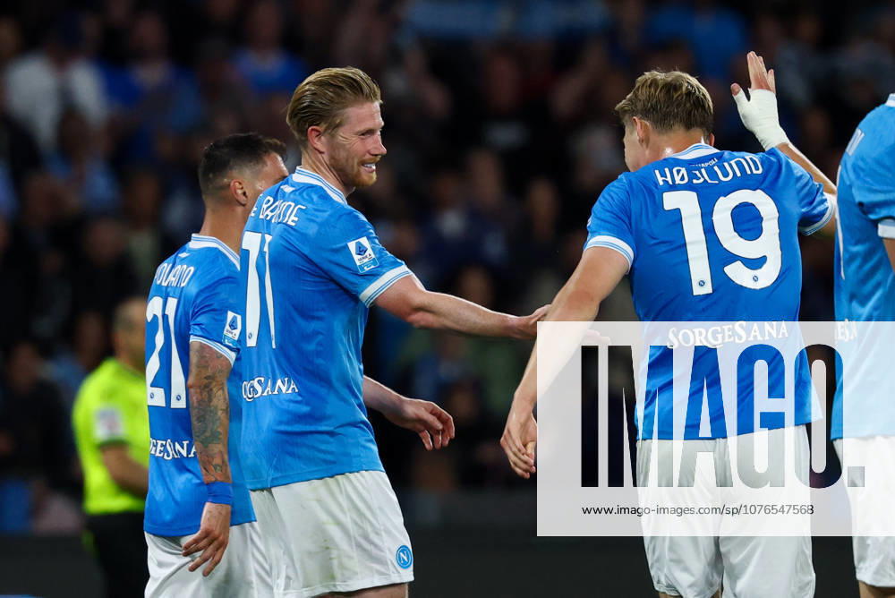 Napolis Kevin De Bruyne celebrates after scoring goal 3-0 during the Serie A soccer match between Napoli and Cremonese at the Diego Armando Maradona Stadium in Naples, southern italy - Friday , April 24 , 2026. - Soccer .