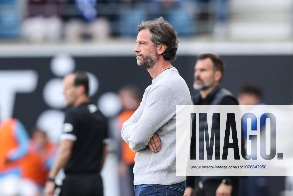 Gent s head coach Rik De Mil pictured during a soccer match between KAA Gent and Club Brugge, Sunday 26 April 2026 in Gent, on the fifth day of the Champion s Play-offs of the 2025-2026 Jupiler Pro League first division of the Belgian championship. BRUNOxFAHY x172080290x