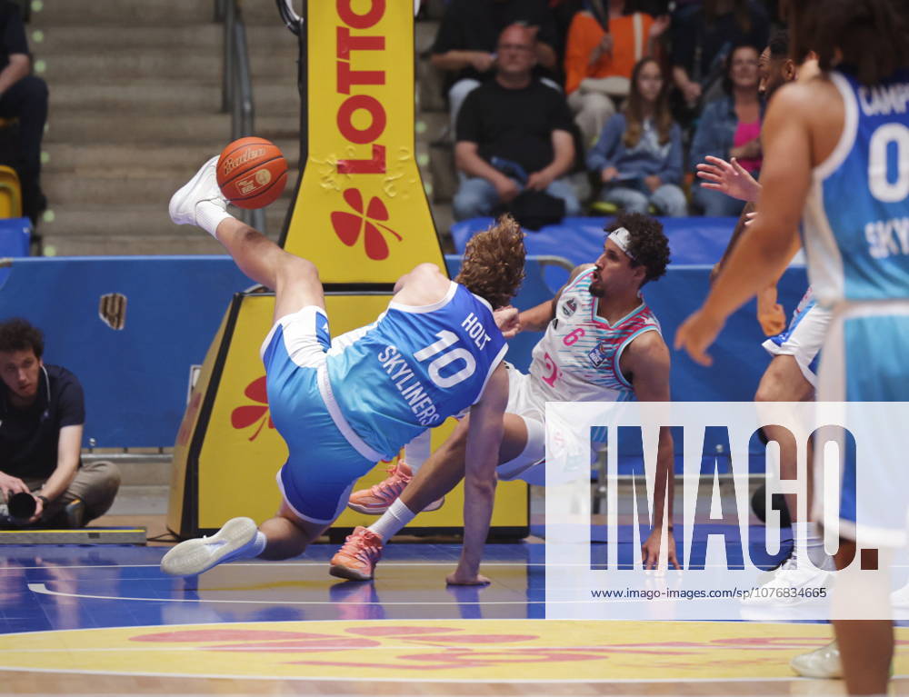 Michael Kessens Telekom Baskets Bonn vs. Frankfurt Skyxliners 32. Speiltag - Saison 2025 26