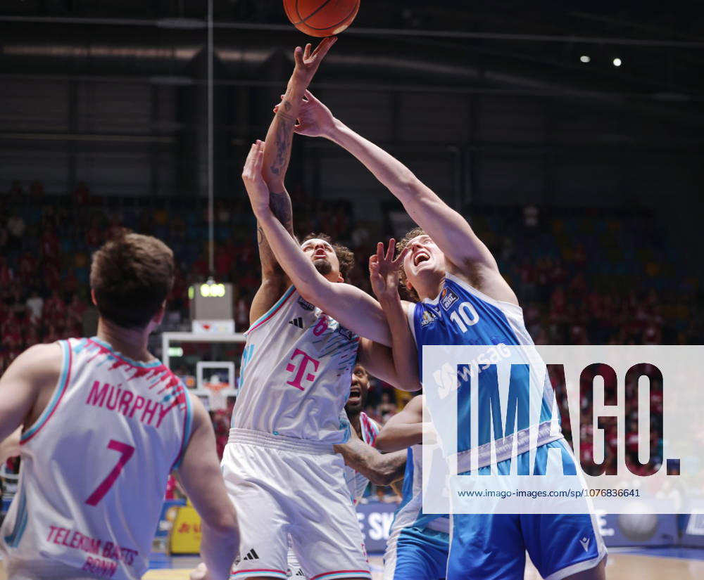 Michael Kessens Telekom Baskets Bonn vs. Frankfurt Skyxliners 32. Speiltag - Saison 2025 26
