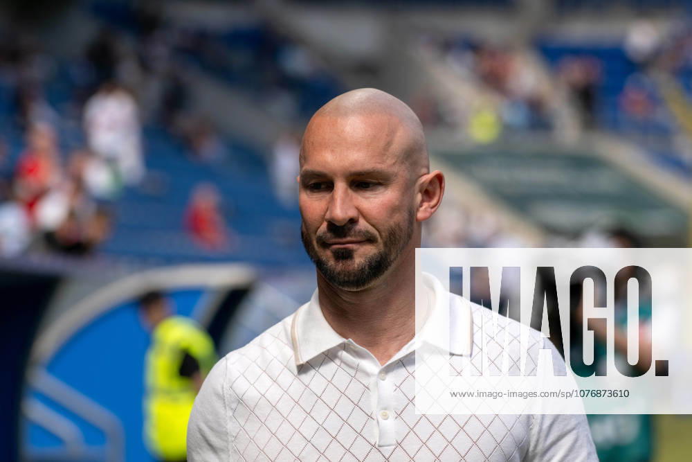Trainer Christian Ilzer (TSG 1899 Hoffenheim). Deutschland, Sinsheim, 02.05.2026, Fussball, Bundesliga: TSG 1899 Hoffenheim vs VfB Stuttgart, Saison 2025 2026, 32. Spieltag, PreZero Arena DFL DFB REGULATIONS PROHIBIT ANY USE OF PHOTOGRAPHS AS IMAGE SEQUENCES AND OR QUASI-VIDEO.