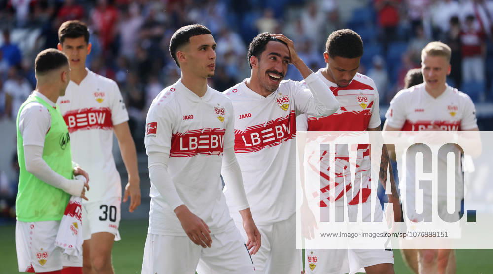 Sinsheim , Fußball Bundesliga TSG 1899 Hoffenheim vs. VfB Stuttgart , vorne v.l. Bilai El Khannouss (VfB), Tiago Tomas (VfB), Nikolas Nartey (VfB