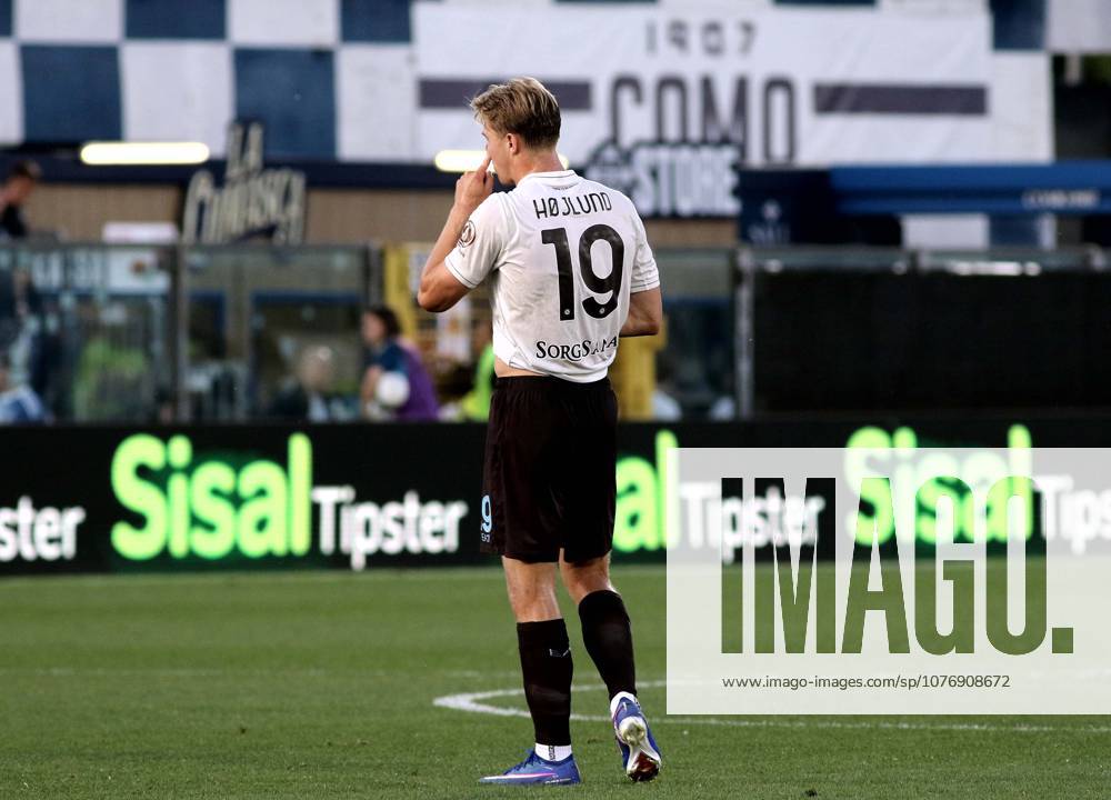 Foto IPP Albano Angilletta Como 02 05 2026 Calcio Campionato di serie A 2025 2026 Como - Napoli nella foto: Rasmus Winther Hojlund delusione a fine gara Italy Photo Press World Copyright italy ITALY