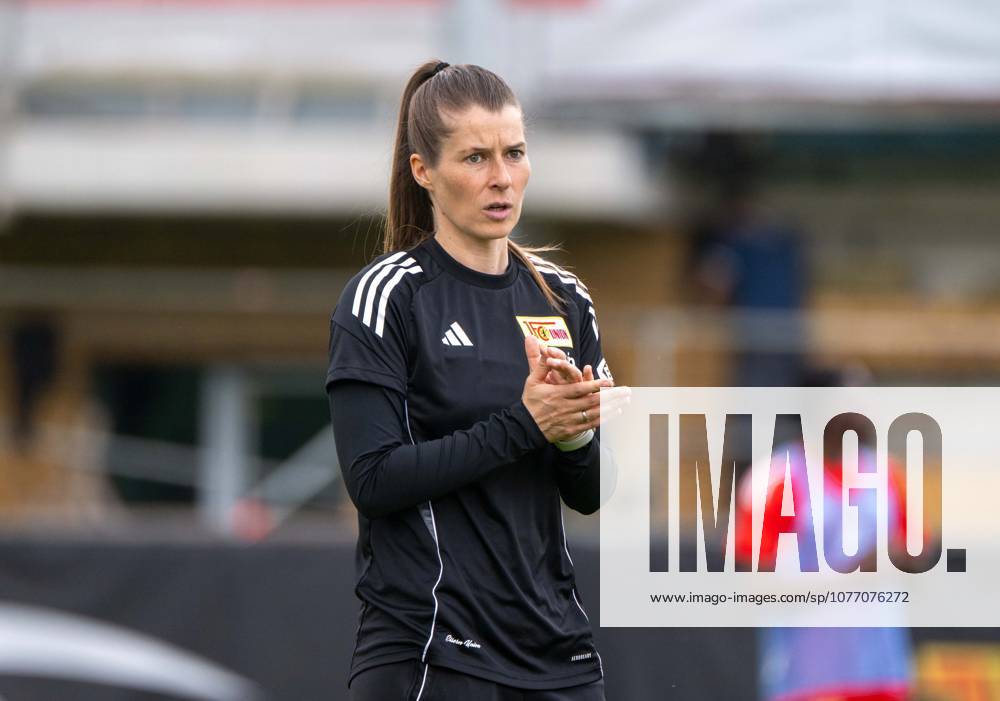 Fußball, Herren, Saison 2025 2026, 1. Bundesliga, 1. FC Union Berlin, Training auf Trainingsplatz II, Trainerin Marie-Louise Eta (1. FC Union Berlin), 05.05. 2026,
