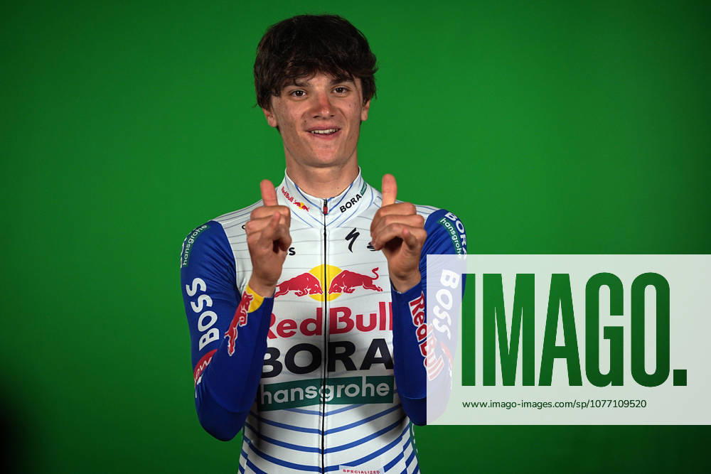 Italys Giulio Pellizzari of Red Bull - Bora - Hansgrohe during the teams presentation ahead of the Giro dItalia cycling race in Burgas. The race starts on Friday, May 8, with the first stage over 160 km, from Nessebar to Burgas, Bulgaria - Wednesday, May 6, 2026. - cycling.