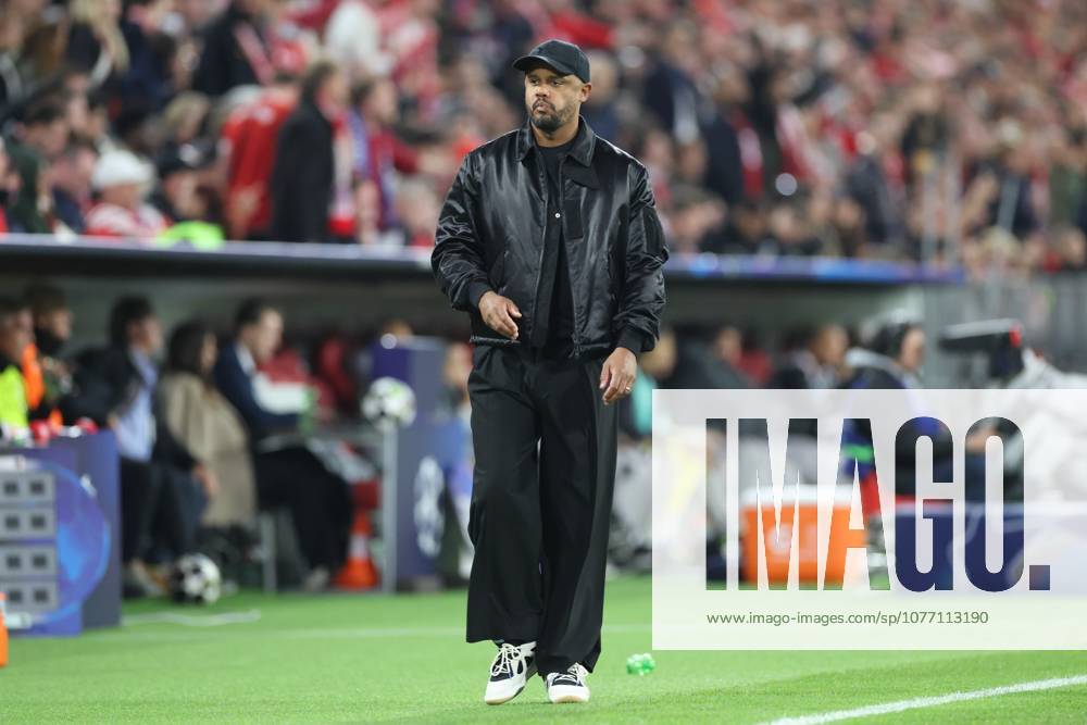 Enttaeuschung bei Chef-Trainer Vincent Kompany (FC Bayern Muenchen), FC Bayern Muenchen vs. Paris Saint-Germain, Fussball, UEFA, Champions League, Halbfinale, Rueckspiel, 06.05.2026 Muenchen Bayern Deutschland